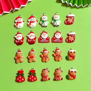 Set di 20 ciondoli natalizi in resina con Babbo Natale e renne per creazione gioielli fai da te