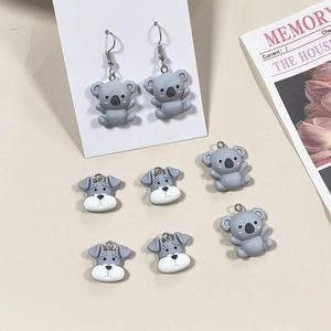 Pendentifs Animaux en Résine Koala Chien Mignons pour la Fabrication de Bijoux DIY Porte-Clés Collier Boucles d'Oreilles Accessoires