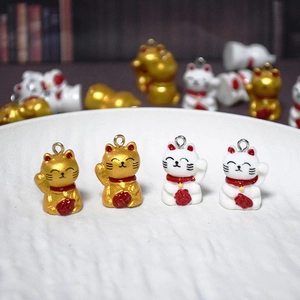 Glückliche Maneki Neko Glückskatze Anhänger DIY Harz 3D Tier Charm Für Ohrringe Halskette Schlüsselanhänger Schmuckzubehör