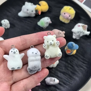 Simpatici ciondoli animali floccati con pinguini e lontre per accessori portachiavi fai-da-te