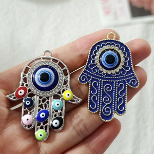 Ciondoli Mano di Fatima e Occhio del Male in argento e oro per creazione gioielli fai da te