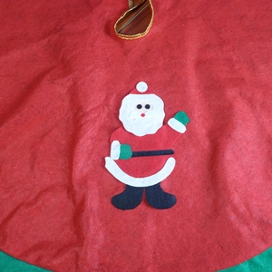 90cm red Christmas tree skirt with festive Santa Claus applique and golden border finish