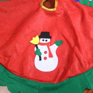 90cm red Christmas tree skirt with snowman applique and green scalloped wavy edge