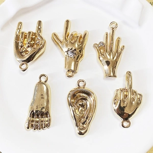 Ciondoli in Lega di Oro in Stile Punk Rock Con Strass a Forma di Mano Orecchio e Piede per Accessori per Creazione di Gioielli DIY