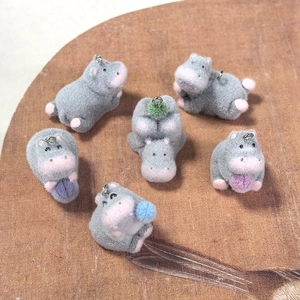 Breloques en Résine Floconnée Hippopotame pour Fabrication de Bijoux DIY Pendentifs Hippopotame Mignons pour Boucles Oreilles Colliers Porte-clés