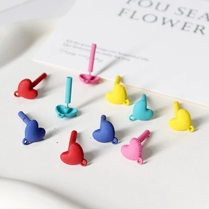 Vintage Matte Lacquered Alloy Heart Shape Earring Posts With Loop For DIY Earring Making Women Sweet Jewelry Findings