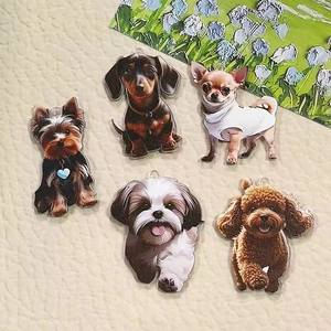 5-teiliges Set aus Acrylanhängern mit realistischen Hunden für DIY-Schmuck und Ketten