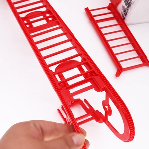Détails de l'échelle de Noël électrique rouge avec design en forme d'étoile