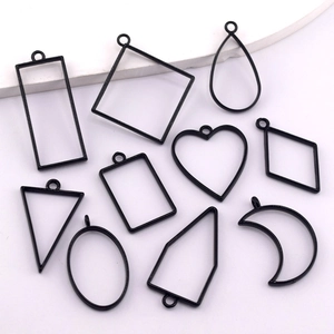 Black Resin Geometric Open Frame DIY Pendants Heart Moon Triangle Water Drop Designs For Jewelry Making Accessories