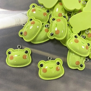 Cute Cartoon Frog Head Resin Pendants For Jewelry Making DIY Green Animal Charms For Earrings Necklaces Keychains Women