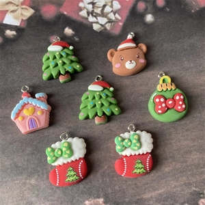 Mignons Pendentifs de Noël en Résine DIY Breloques Ours Sapin Chaussette Maison pour Boucles d'Oreilles Collier Porte-Clés Fabrication de Bijoux