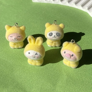 DIY gelbe beflockte Tieranhänger mit Hasen und Pandas sowie Goldhaken für Schmuckherstellung