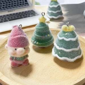 Ciondoli Albero di Natale Babbo Natale Flocked DIY 3D Stella Fiocco Peluche Bambola Portachiavi Accessori per Gioielli