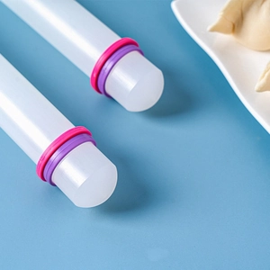 Set of two white 23cm non-stick rolling pins with colorful thickness guide rings