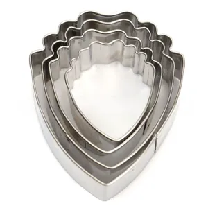 Macro view of 4pcs peony petal stainless steel pastry cutters for cake decoration