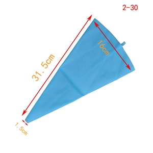 Blue silicone piping bag showing precise 31.5cm length dimensions for DIY cake baking