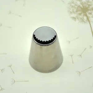 Douille russe en acier inoxydable d'une seule pièce pour décoration de gâteaux à dentelle