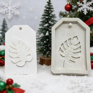 DIY Monstera leaf silicone mold for plaster crafts with hole for keychain tag