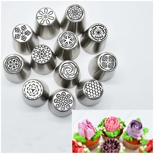 Lot de 11 douilles pâtissières en inox avec motifs floraux pour décoration de gâteaux