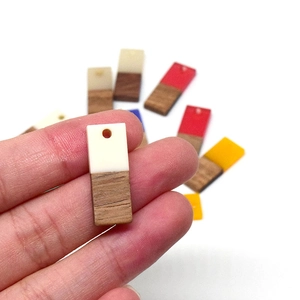 Colorful resin and wood rectangular geometric pendant for DIY jewelry making