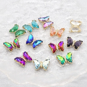 Pendentifs papillon en cristal coloré avec bordure dorée pour bijoux DIY