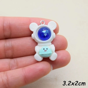 Pendentif ours astronaute mignon en résine 3,2x2cm pour création de bijoux