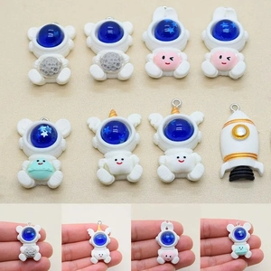 Mignons Breloques en Résine Lapin Astronaute et Fusée Ciel Étoilé DIY Pendentifs Animaux de l'Espace pour Création de Bijoux Porte-clés