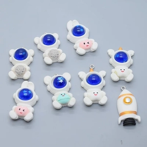 Pendentifs cosmonautes en résine avec lapin, ours et fusée pour création de bijoux DIY