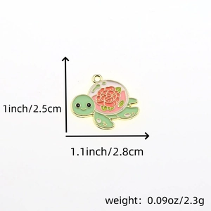 Cartoon Schildkröte Blumenanhänger in Rosa und Grün Emaille mit Gold Plattierung