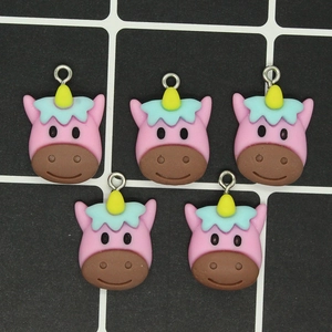Lot de 5 pendentifs licorne en résine avec anneaux métalliques pour création bijoux