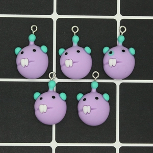 Lot de 5 breloques monstres violets en résine avec cornes turquoise pour bijoux