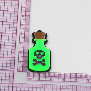 Acryl Totenkopf Giftflasche Anhänger für DIY Halloween Schmuck mit Maßstab