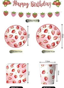 Détails du kit fête fraise avec bannière Happy Birthday et assiettes variées