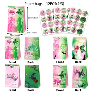 Dettagli di 12 sacchetti regalo per feste con adesivi a tema fiabesco rosa e verde