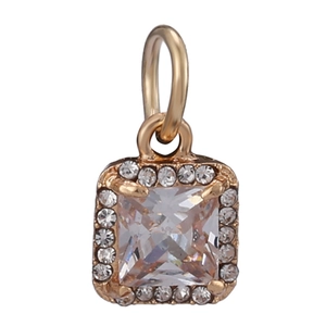 Pendentif carré classique en or avec grand zircon transparent et pavé de diamants