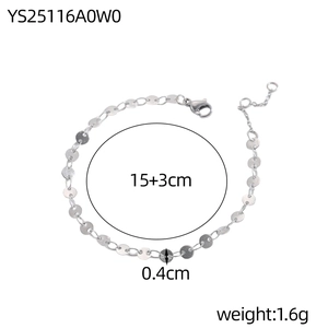 Detail of silver chain bracelet showing 15+3cm dimensions and lobster clasp