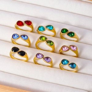 Lot de 9 bagues en acier titane doré avec double pierres en forme de goutte multicolores