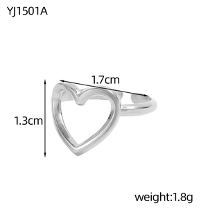 Gedetailleerde maattabel met 1,7 cm breedte en 1,3 cm harthoogte van de zilveren ring