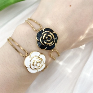 Vintage Kamelien Emaille Blumen Armband Damen Eleganter Edelstahl Vergoldeter Kleeblatt Sonnenblumen Schmuck Zubehör