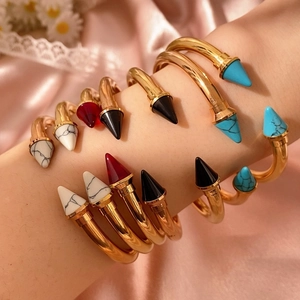 Bracciale Rigido Aperto con Punte in Acciaio Inossidabile Stile Punk Placcato Oro Rosa Marmo Turchese Cerniera per Donna