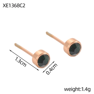 Détails de boucles d'oreilles rose doré avec cristaux verts et dimensions précises