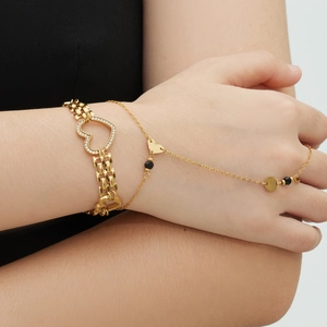 Gold-plated stainless steel jewelry set with heart-shaped zircon bracelet and hand chain