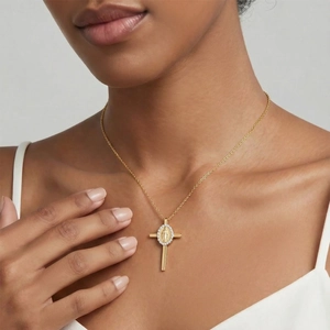 Collana a croce in acciaio inossidabile placcato oro 18k con ciondolo Vergine Maria