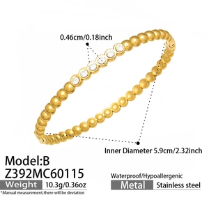 Technische Daten des 18k vergoldeten Edelstahlarmbands mit Zirkonia-Inlays