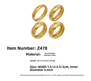 Set de brazaletes de acero inoxidable pulido en varios anchos con baño de oro 18k