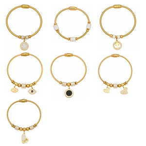 Vergoldetes Edelstahl-Armband-Set mit Zirkon-Anhängern und Magnetverschluss