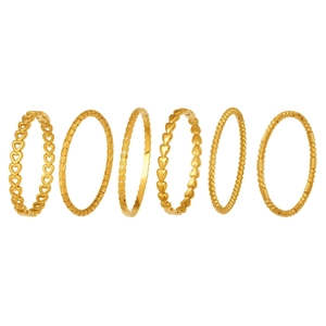 Set di bracciali dorati minimalisti in acciaio inossidabile lucido con motivi a cuore