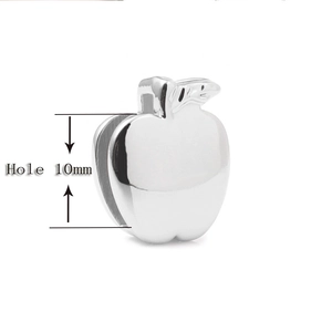 Detailansicht der apfelförmigen Silberlegierung Perle mit 10mm Loch für Charm-Armbänder