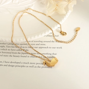 Titaniumstaal Origami Kraanvogel Hanger Halsketting Goud Verguld Minimalistisch Papieren Vliegtuig Sleutelbeenhanger Sieraden