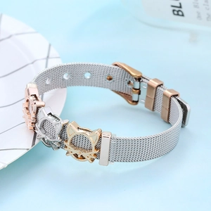 Pulsera de malla de acero inoxidable de 10mm con tres dijes de gato en oro plata y rosa oro
